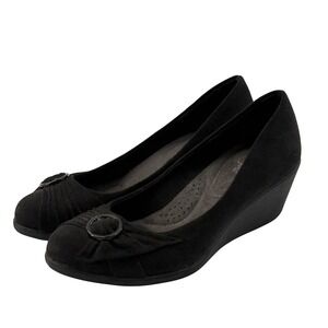 Dexflex Comfort 7 Wedge Pumps Black Faux Suede Buckle Round Toe Career Formal